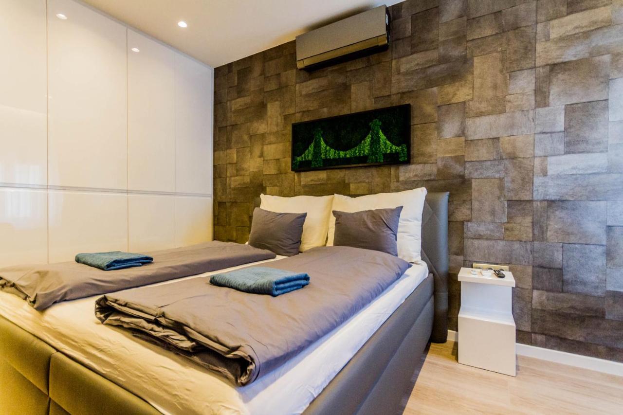Chain Bridge Studio Apartment Budapeste Exterior foto