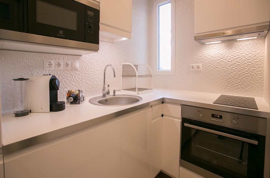 Chain Bridge Studio Apartment Budapeste Exterior foto